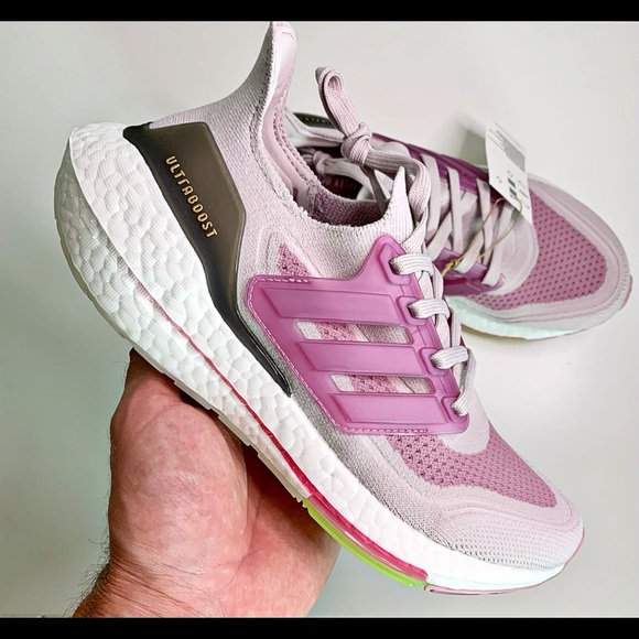 ❌SOLD🎁Adidas Ultraboost ‘ Iced Purple’ 21 Womens 6.5 NEW. - Picture 2 of 11